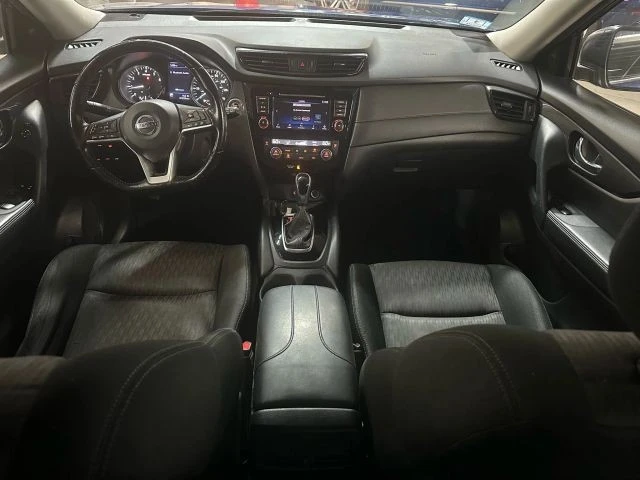 2020 Nissan Rogue - Image 9 of 20