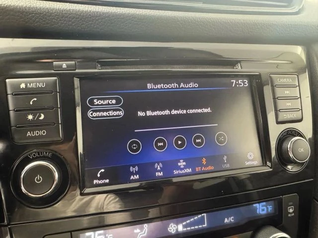 2020 Nissan Rogue - Image 19 of 21