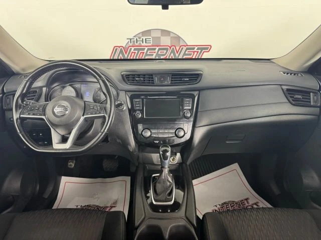 2020 Nissan Rogue - Image 11 of 12