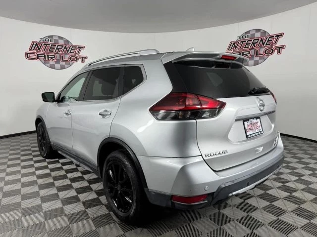 2020 Nissan Rogue - Image 5 of 12