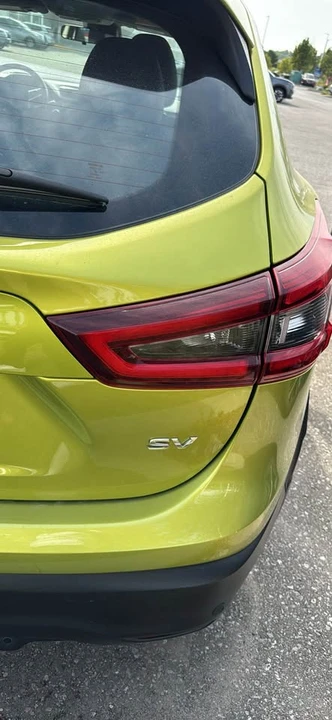 2020 Nissan Rogue - Image 10 of 20