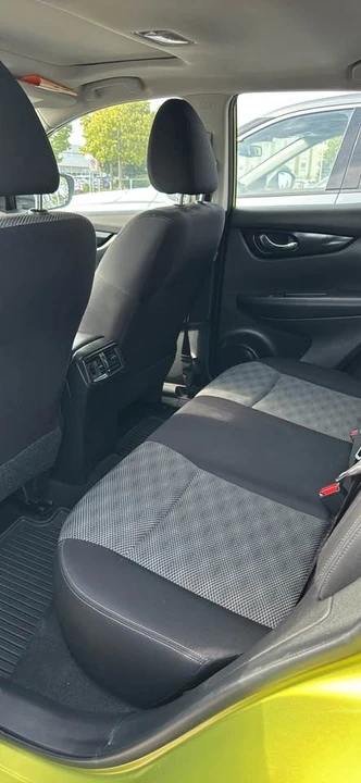 2020 Nissan Rogue - Image 14 of 20