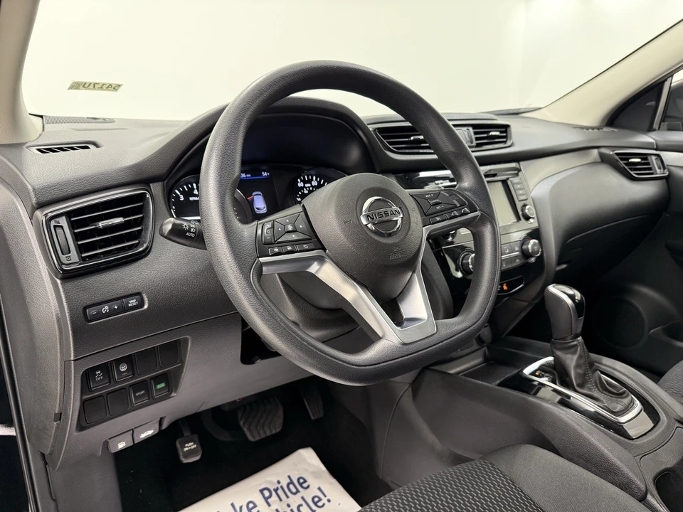 2020 Nissan Rogue - Image 12 of 21