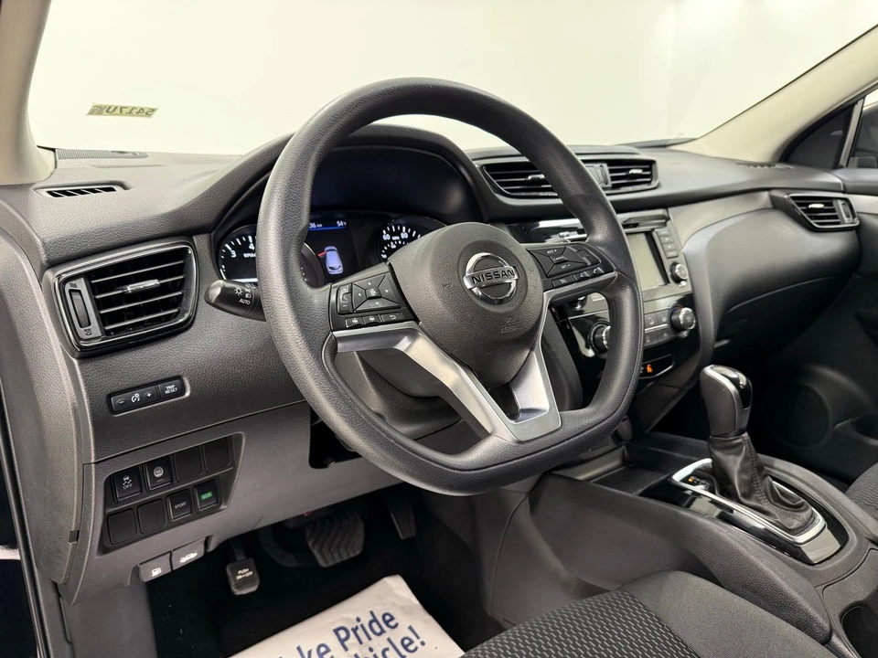 2020 Nissan Rogue - Image 12 of 21