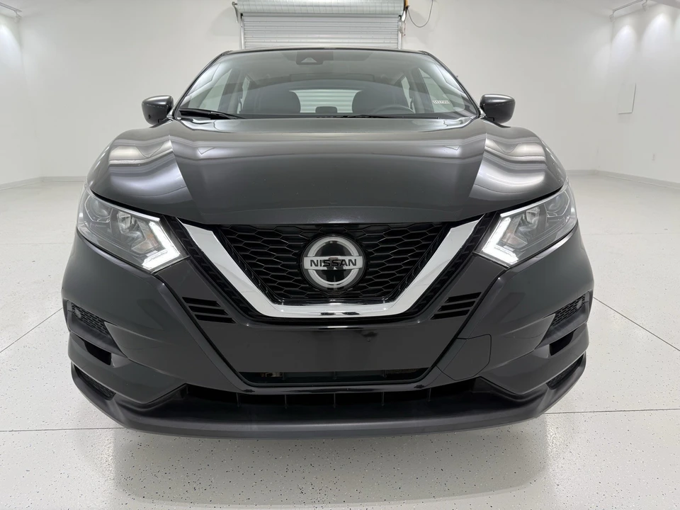 2020 Nissan Rogue - Image 2 of 12