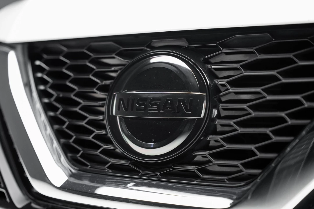 2020 Nissan Rogue - Image 12 of 12