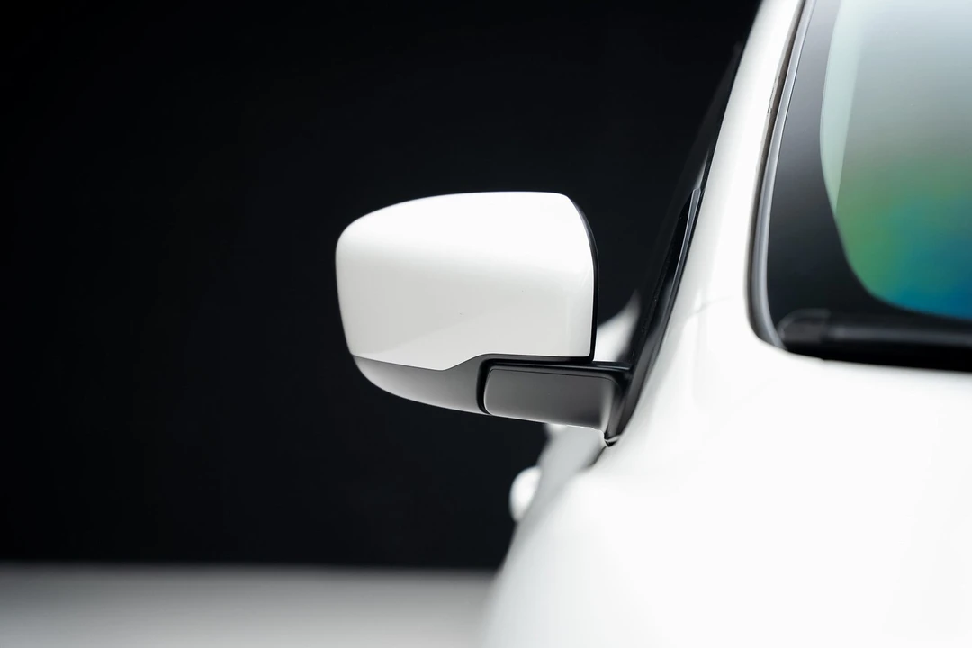 2020 Nissan Rogue - Image 13 of 21