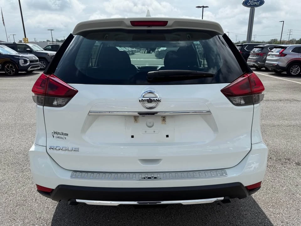 2020 Nissan Rogue - Image 6 of 15