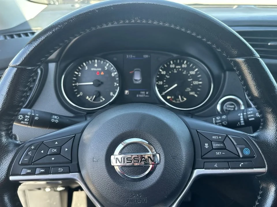 2020 Nissan Rogue - Image 10 of 19