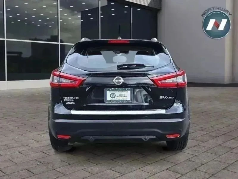 2020 Nissan Rogue - Image 4 of 12