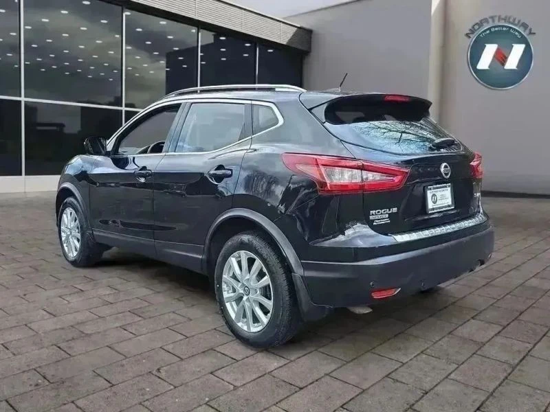 2020 Nissan Rogue - Image 3 of 12