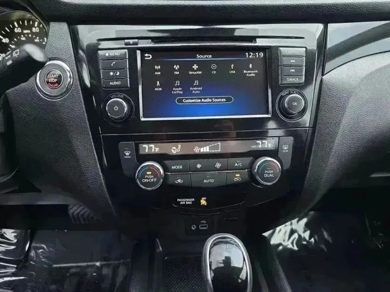 2020 Nissan Rogue - Image 11 of 12