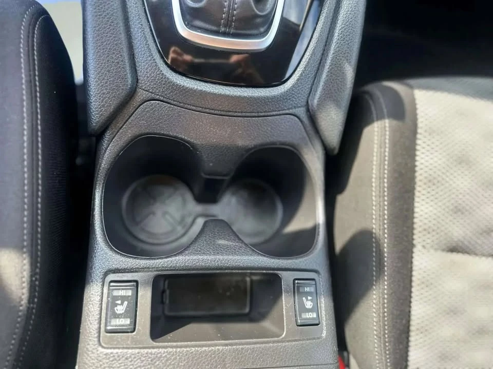 2020 Nissan Rogue - Image 14 of 20