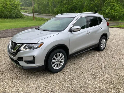 2020 Nissan Rogue SV