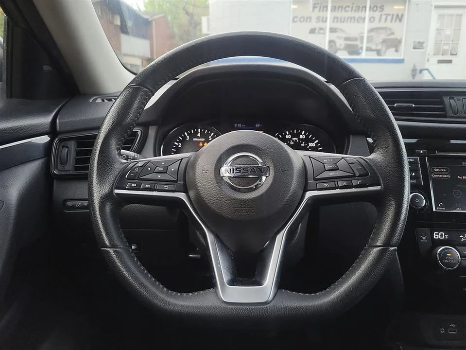 2020 Nissan Rogue - Image 19 of 20