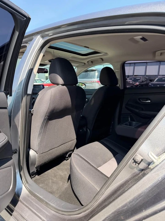 2020 Nissan Sentra - Image 14 of 16