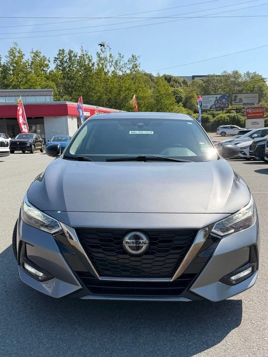 2020 Nissan Sentra - Image 2 of 16