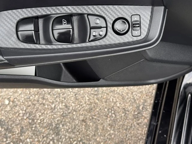 2020 Nissan Sentra 8th Gen - Image 16 of 21