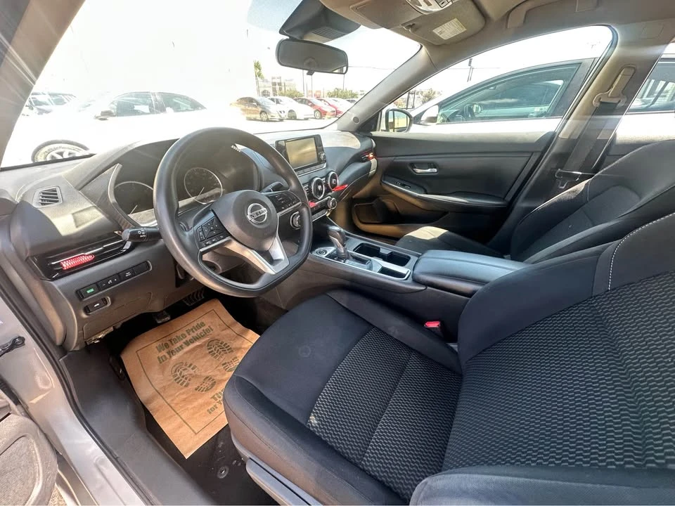 2020 Nissan Sentra 8th Gen - Image 2 of 5