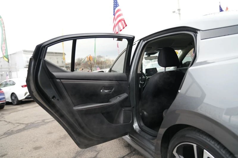 2020 Nissan Sentra 8th Gen - Image 10 of 12