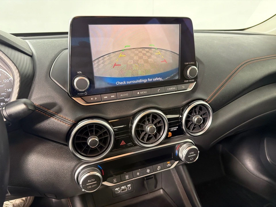 2020 Nissan Sentra 8th Gen - Image 16 of 21