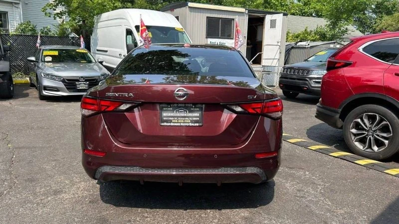 2020 Nissan Sentra 8th Gen - Image 5 of 12