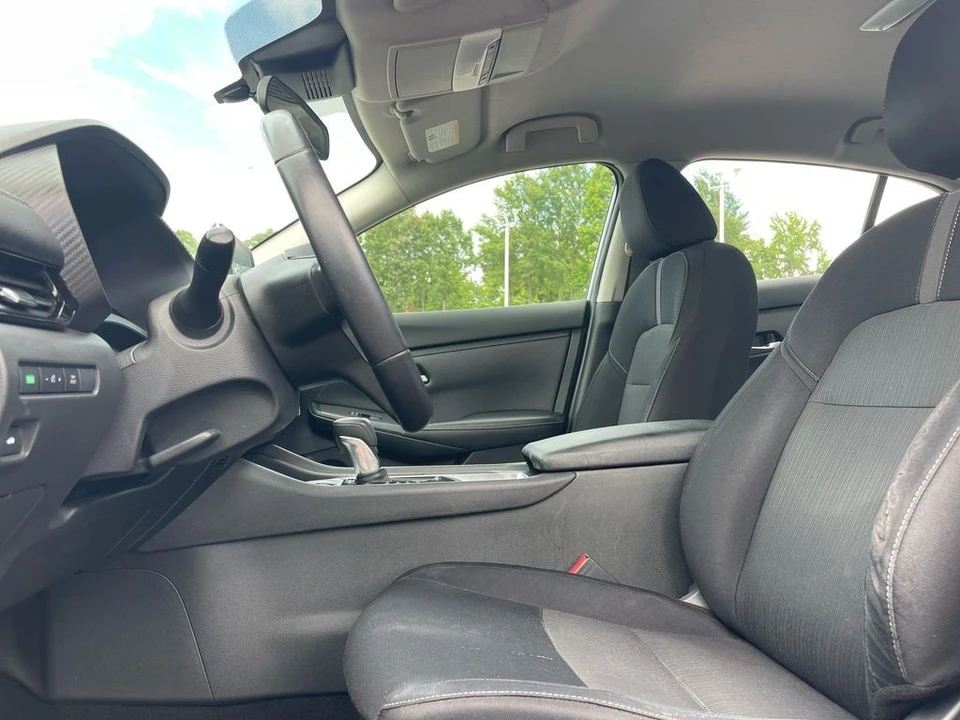 2020 Nissan Sentra 8th Gen - Image 9 of 12