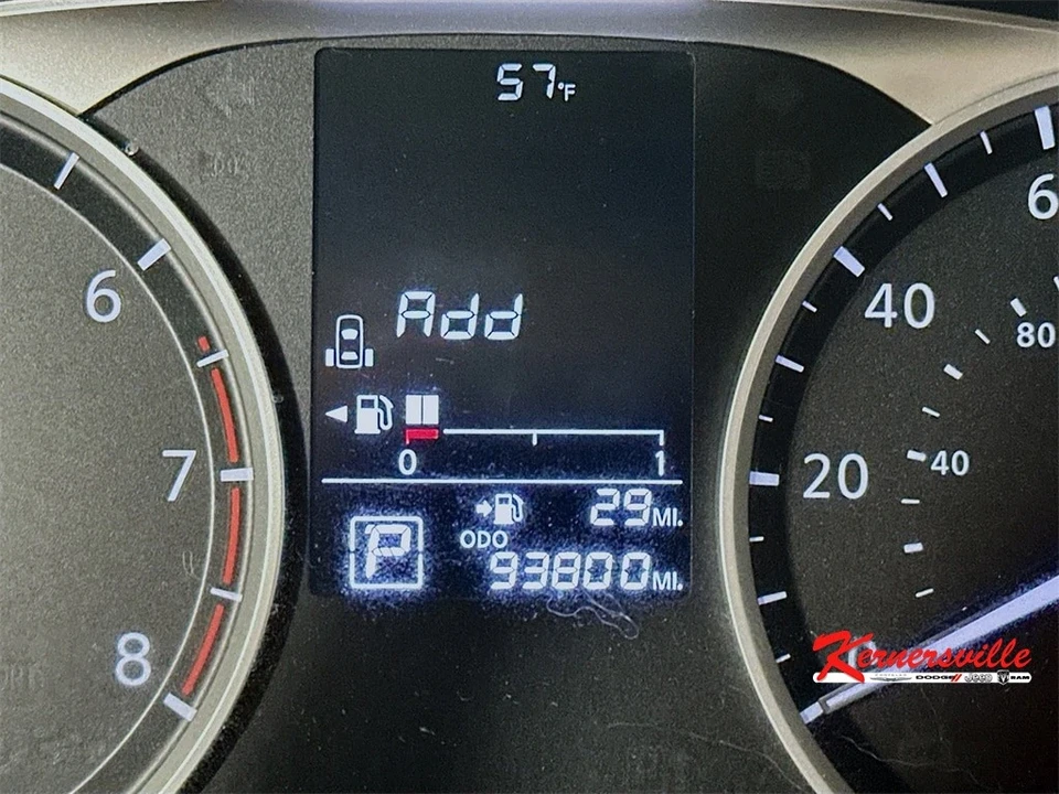 2020 Nissan Versa - Image 15 of 21