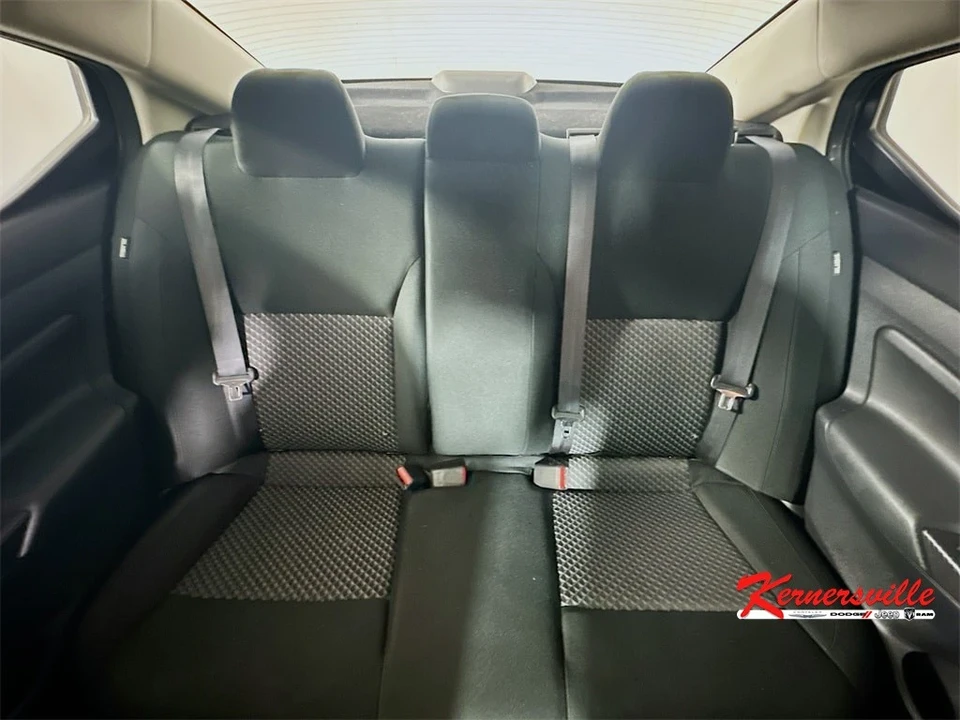 2020 Nissan Versa - Image 13 of 21