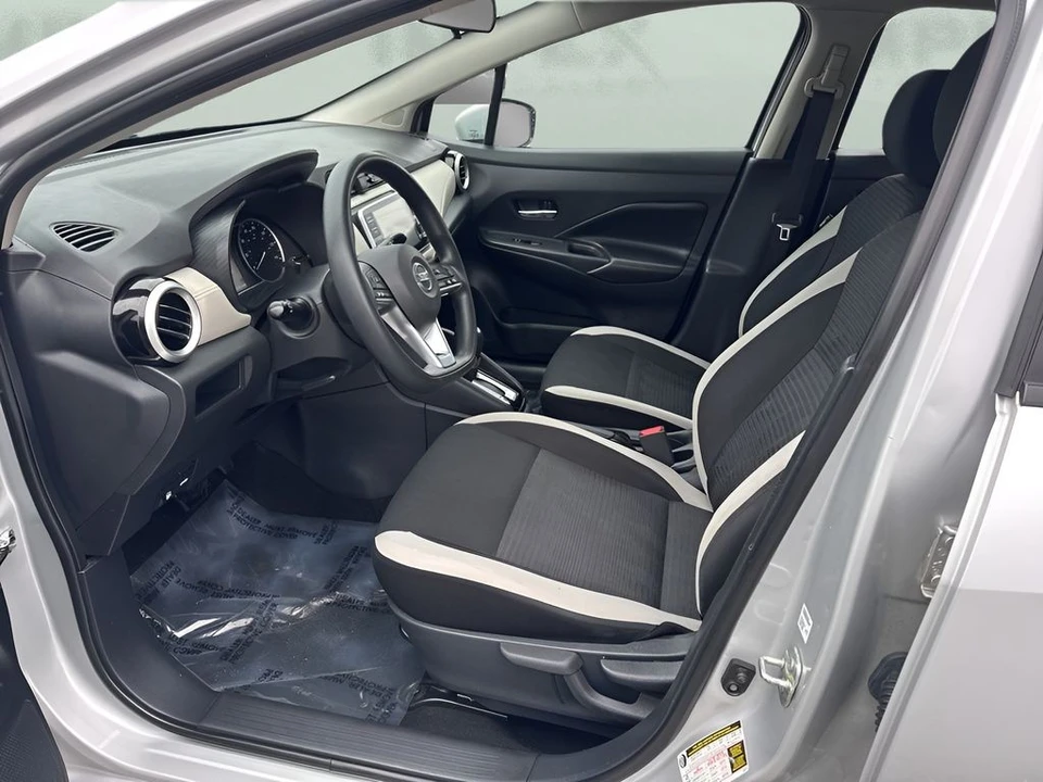 2020 Nissan Versa - Image 9 of 12
