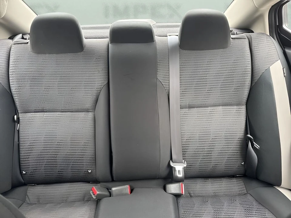 2020 Nissan Versa - Image 10 of 12