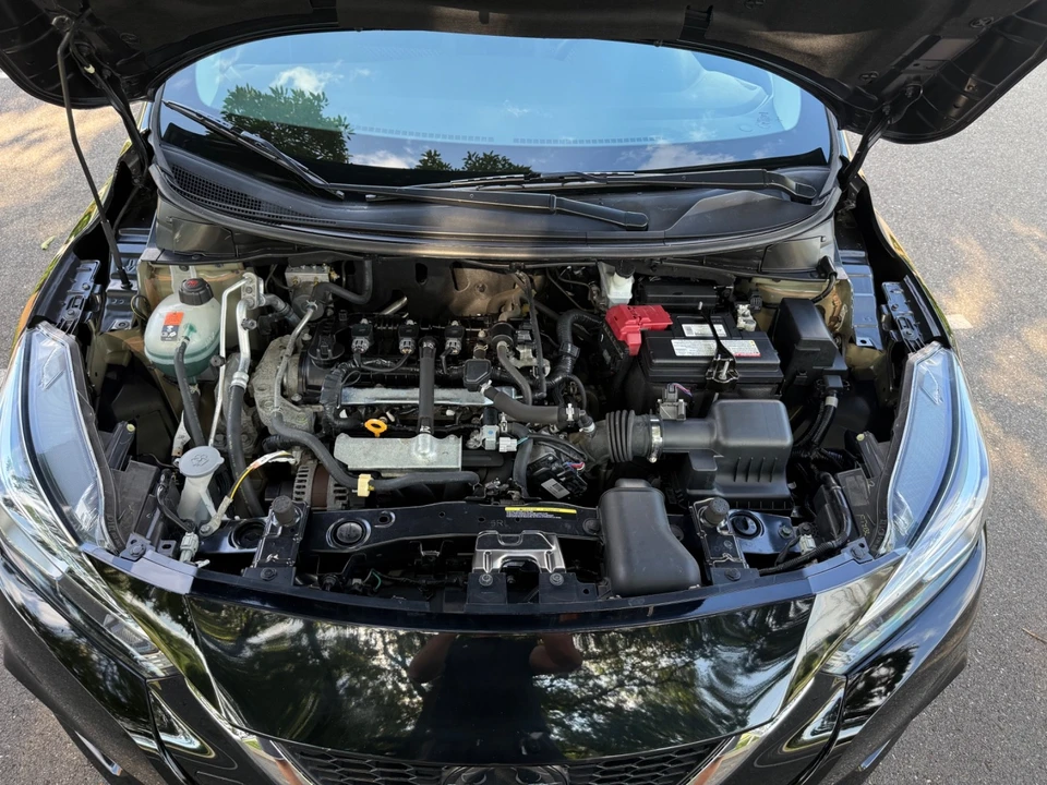 2020 Nissan Versa - Image 11 of 21