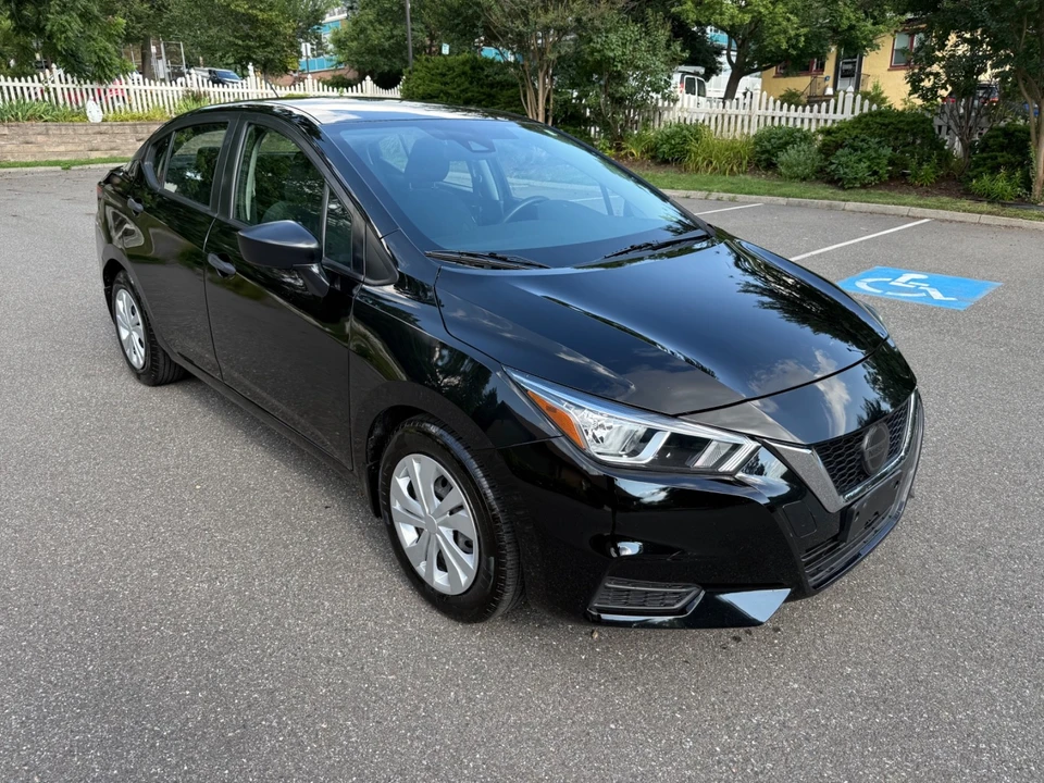 2020 Nissan Versa - Image 7 of 21