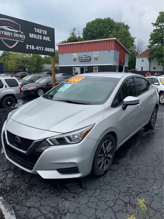 2020 Nissan Versa - Image 3 of 3