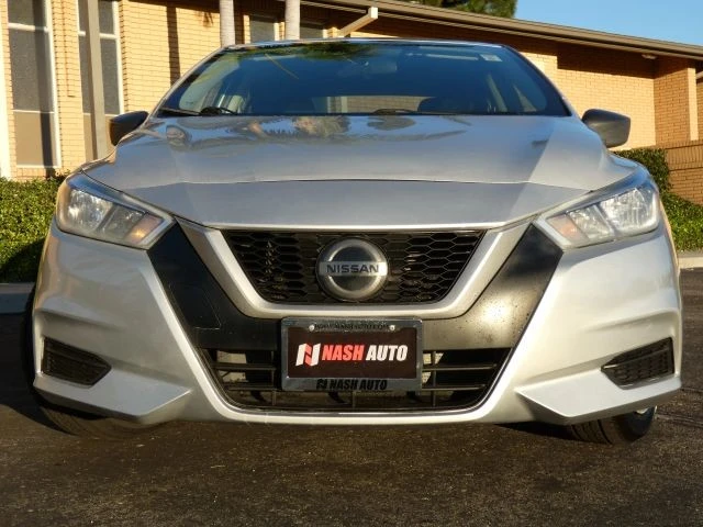 2020 Nissan Versa - Image 16 of 21