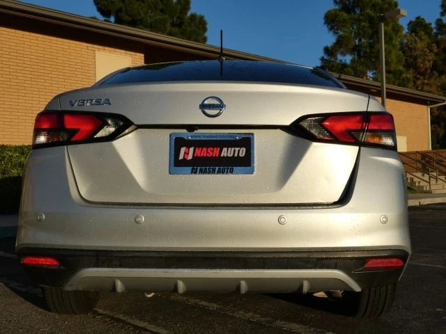 2020 Nissan Versa - Image 9 of 21