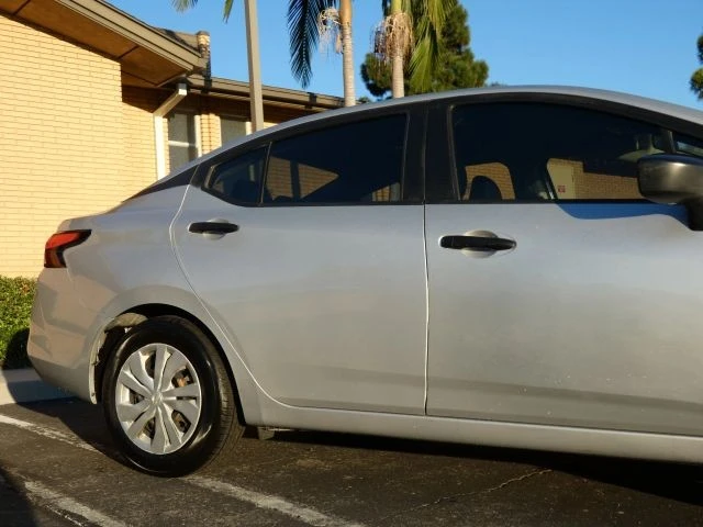 2020 Nissan Versa - Image 6 of 21