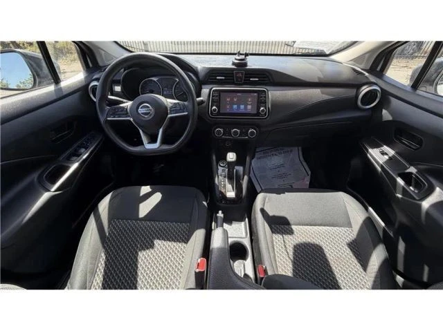 2020 Nissan Versa - Image 6 of 7