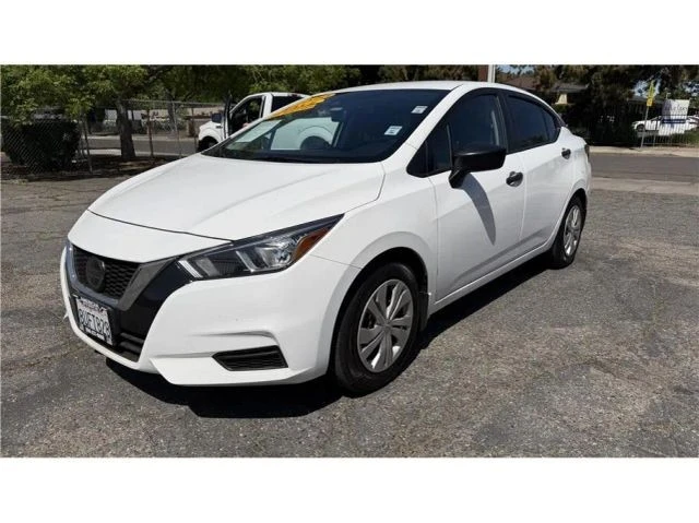 2020 Nissan Versa - Image 2 of 7