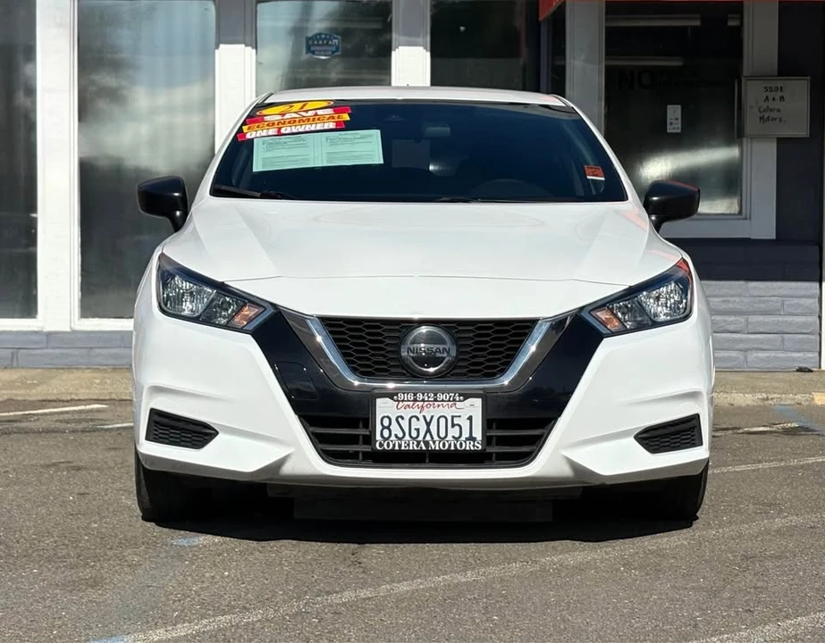 2020 Nissan Versa - Image 2 of 9
