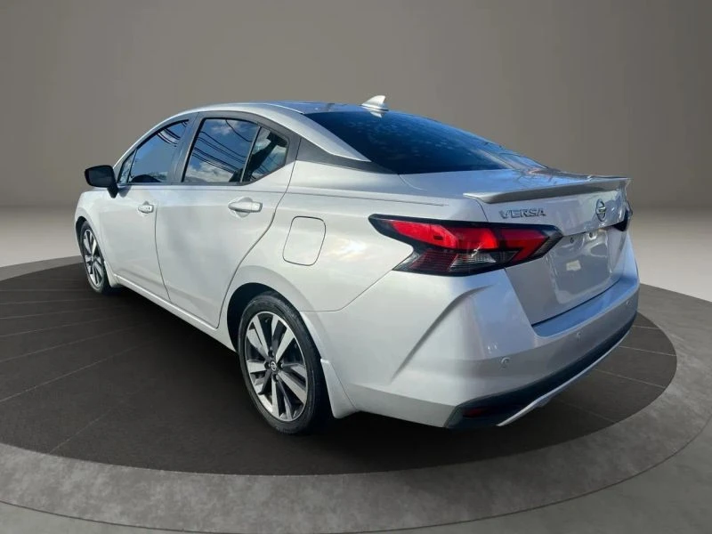 2020 Nissan Versa - Image 7 of 12