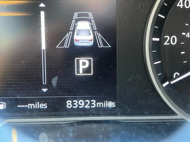 2020 Nissan Versa - Image 12 of 12