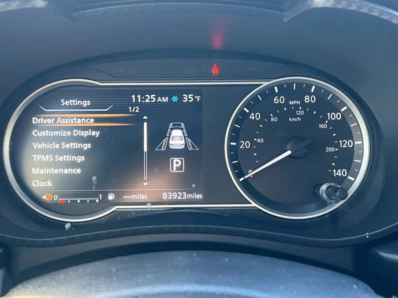 2020 Nissan Versa - Image 11 of 12