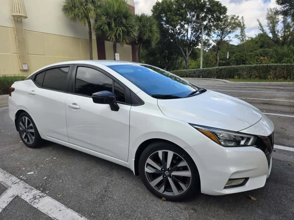 2020 Nissan Versa - Image 18 of 18