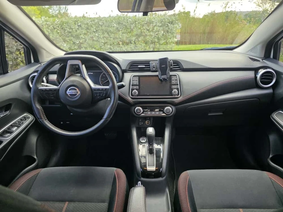 2020 Nissan Versa - Image 6 of 18