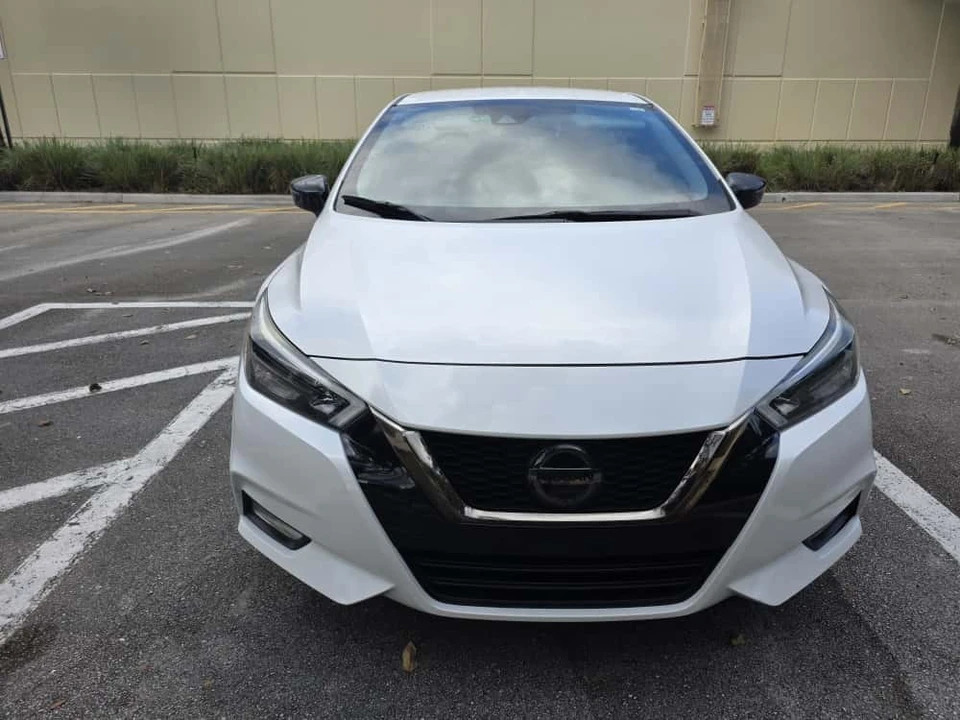 2020 Nissan Versa - Image 10 of 18