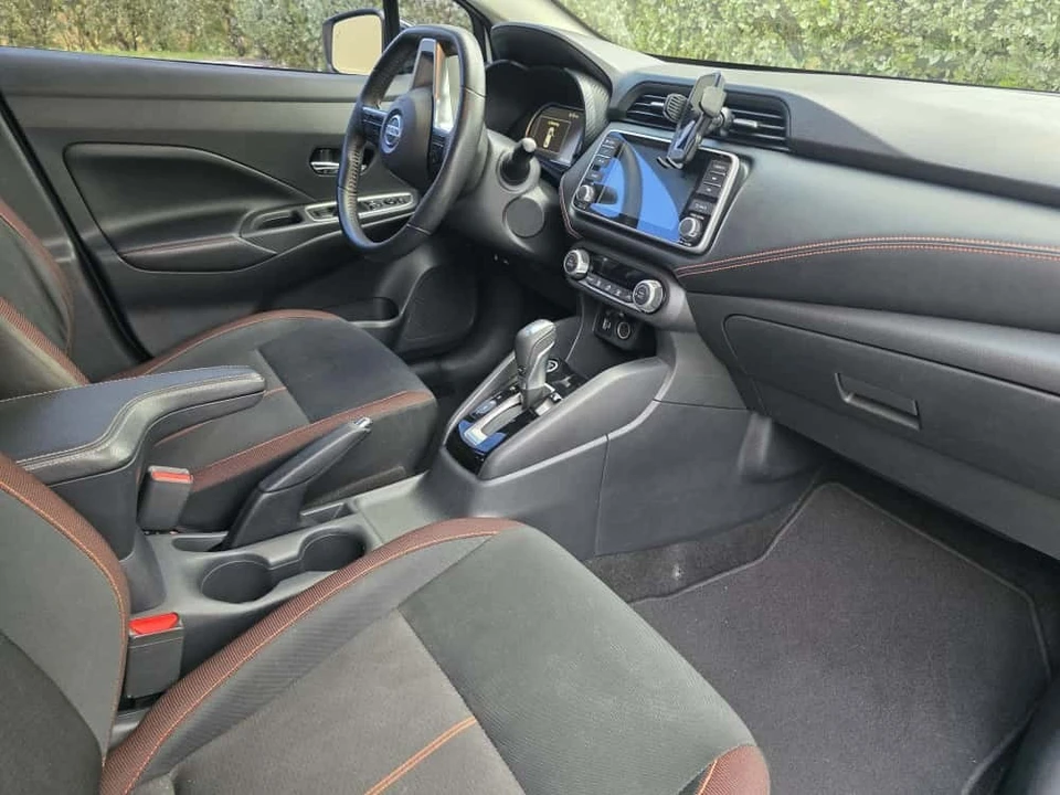 2020 Nissan Versa - Image 7 of 18