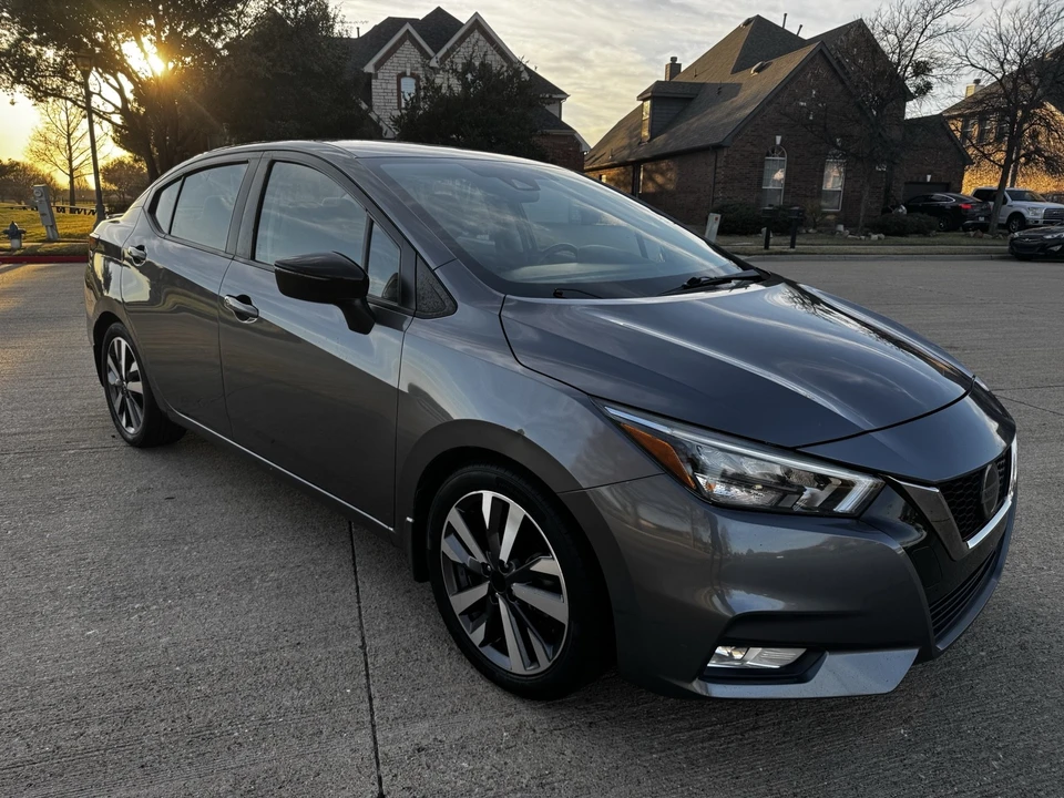 2020 Nissan Versa - Image 6 of 14