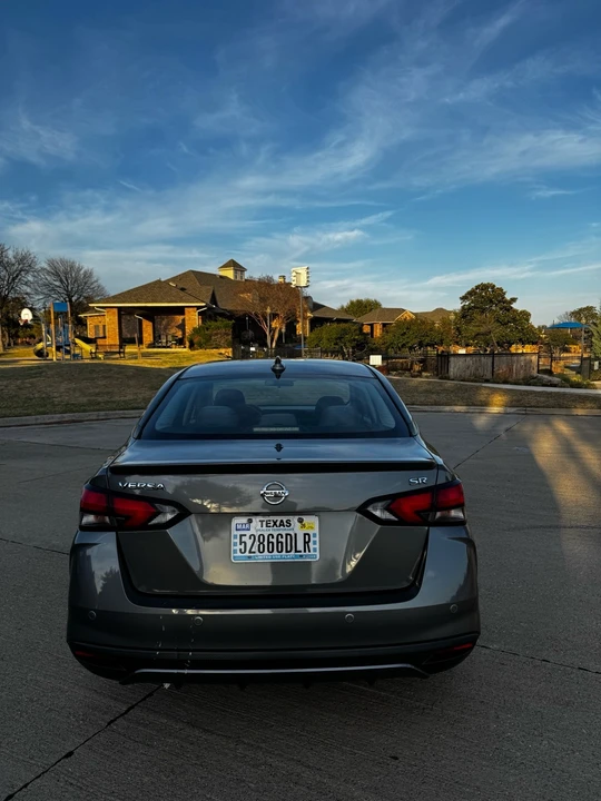 2020 Nissan Versa - Image 3 of 14