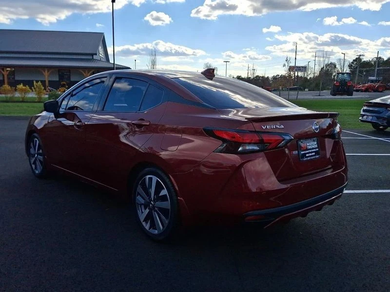 2020 Nissan Versa - Image 4 of 12